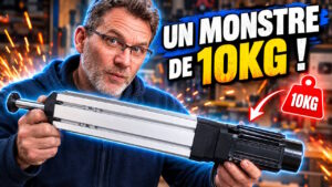 un monstre de 10 kg en atelier